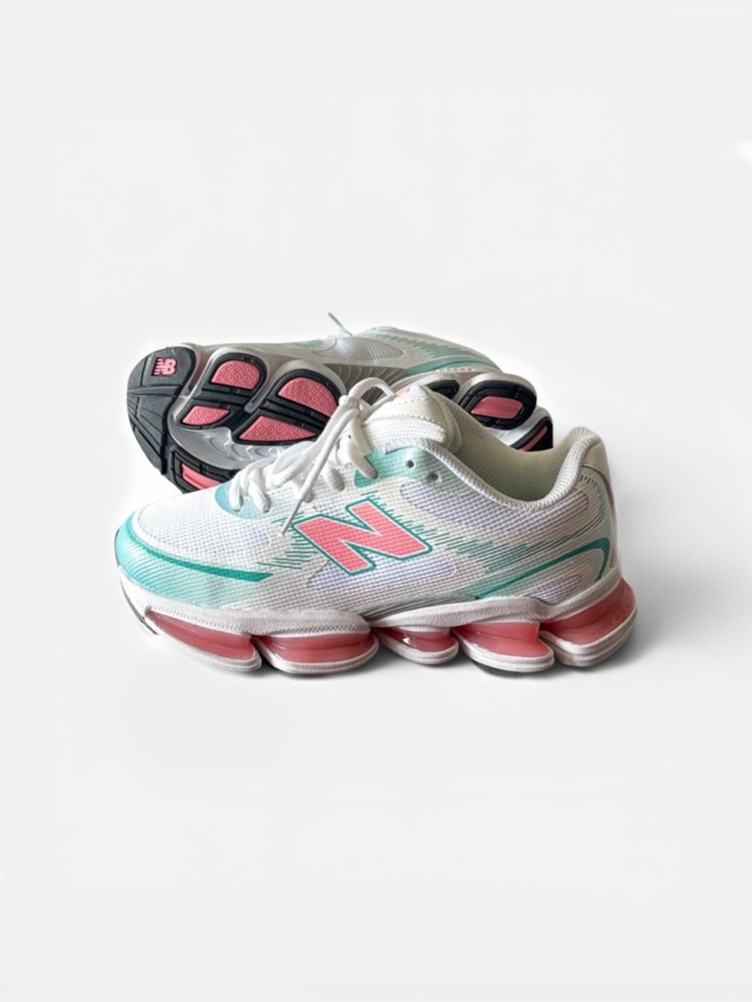 Shoe 360 view - frame 2